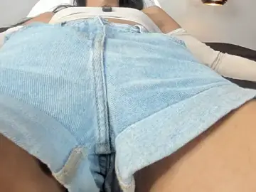 Stripchat Free Porn Cam of REINA_ADAHARA