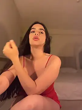 Stripchat Live Sex Cam of Mavi_Coless