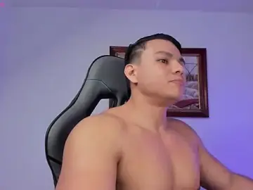 Stripchat Adult Webcam of RoyConstance