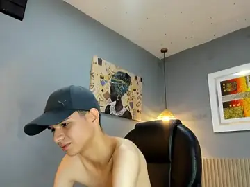 Stripchat Live Sex of maxim_rod