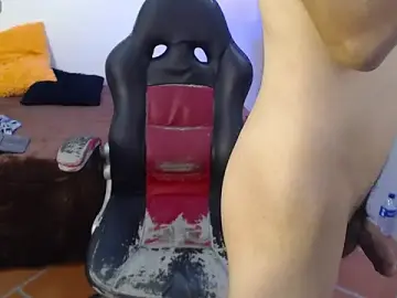 Stripchat Live Sex Cam of maxim_rod