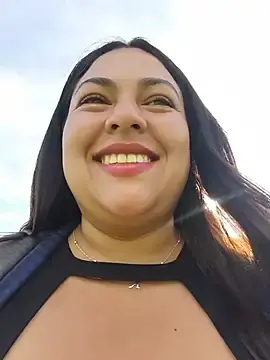 Stripchat Watch Live Sex Cams of velen_09