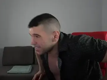 Stripchat Live Sex Cam of Sand0w