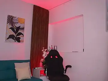 Stripchat Free Porn Cam of SheylaBakerr