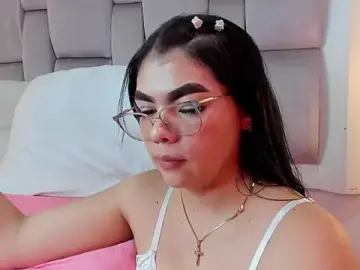 Stripchat Best Webcam of luna__evanss