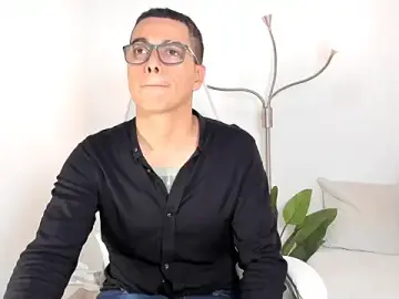 Stripchat Live Sex Cam of jax_fire