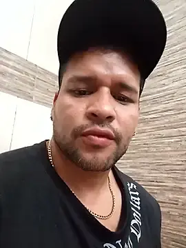 Stripchat Live Porn of LucasGaeel