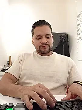 Stripchat Watch Live Sex Cams of LucasGaeel