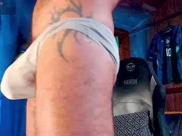 Stripchat Free Porn Cam of PedroMancini