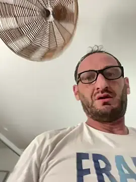 Stripchat Live Porn of Toysboy67bi