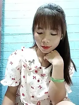Stripchat Live Porn of AmyLinee01