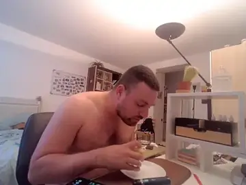 Stripchat Watch Live Sex Cams of MilitaireDom