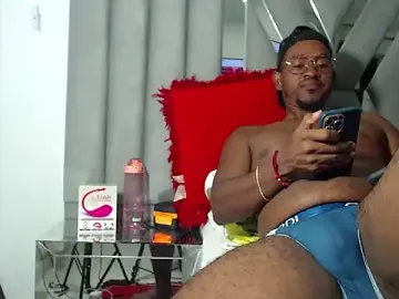 Stripchat Live Porn of AndyCalifornia1