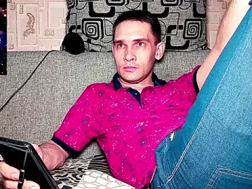 Stripchat Free Porn Cam of DavidCarroll