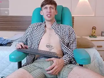 Stripchat Watch Live Sex Cams of Max_saenz