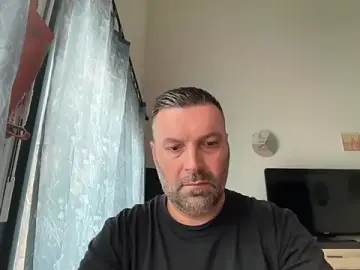 Stripchat Watch Live Sex Cams of coolsmith81
