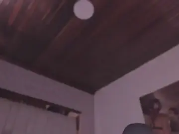 Stripchat Live Sex Cam of Emmily_Savage