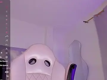 Stripchat Free Live Porn of Mia_royal