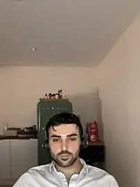 Stripchat Sex Cam of eauminerale