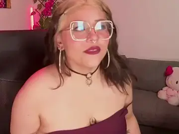 Stripchat Best live sex cam show of Yami_Ryuu
