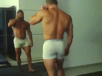 Stripchat Live Sex Cam of muscularkevin