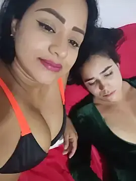 Stripchat Live Sex Cam of ashley69_brown
