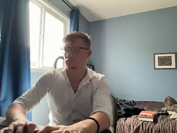 Stripchat Live Sex Cam of lustylyndon