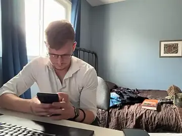 Stripchat Live Sex Cam of lustylyndon