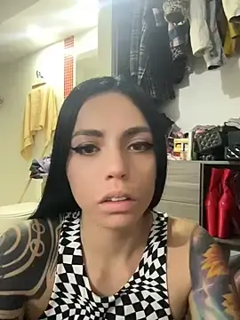 Stripchat Free Porn Cam of i_am_nina_