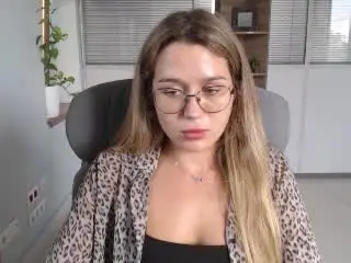 Xlovecam Sex Chat of Viktoriyya