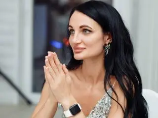 Xlovecam Live Porn of TinaMart