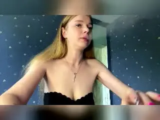 Xlovecam Free Porn Cam of MeeBoggio