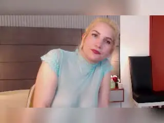 Xlovecam Nude Webcam of GiuliaAddams
