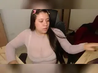 Xlovecam Adult Webcam of KrisGarner