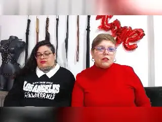 Xlovecam Sex Cam of LatinoHardGirls