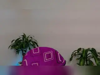 Xlovecam Watch Live Sex Cams of Drikka