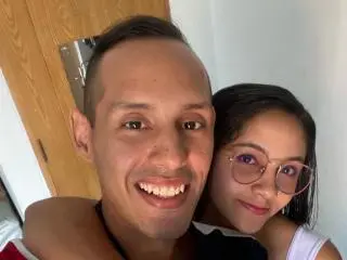 Xlovecam Adult Webcams of LizAndJuan