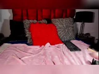 Xlovecam Live Sex of SofiaJackson