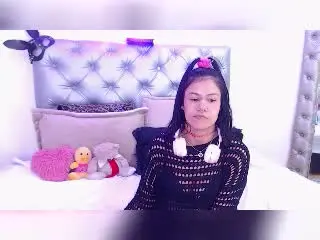 Xlovecam Sex Cam of TarahDustin