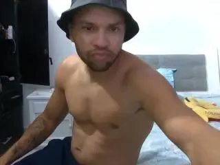 Xlovecam Free Porn Cam of AriesPasionHt