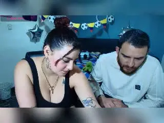 Xlovecam Free Porn Cam of JazminYRyan