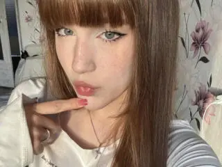 Xlovecam Adult Video Chat of CorinaMakinster